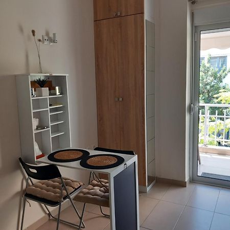 Hra Apartment Лутраки Екстериор снимка